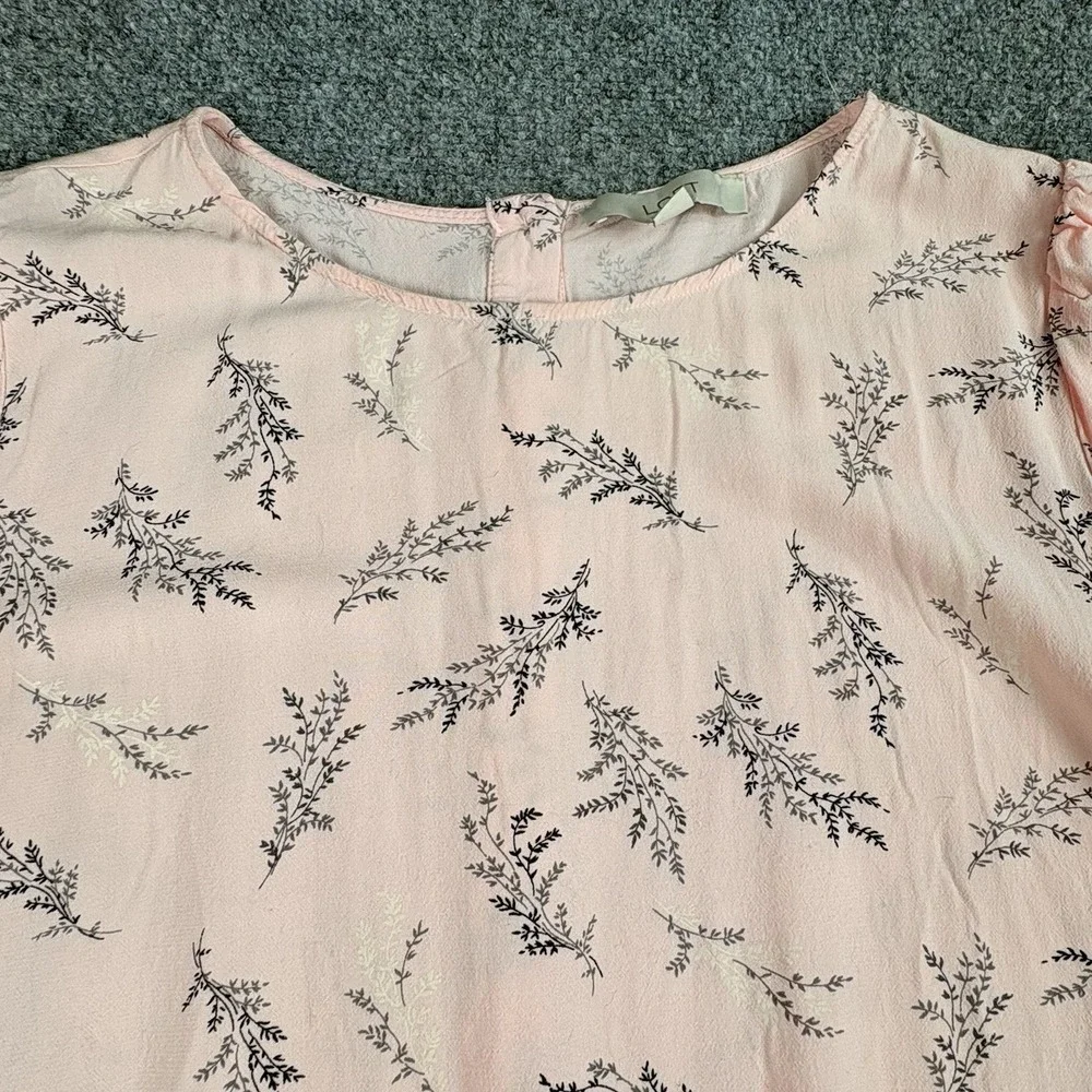 LOFT Blouse Womens M Pink Floral Button Back Puff Sleeve Cottagecore‎ Romantic
